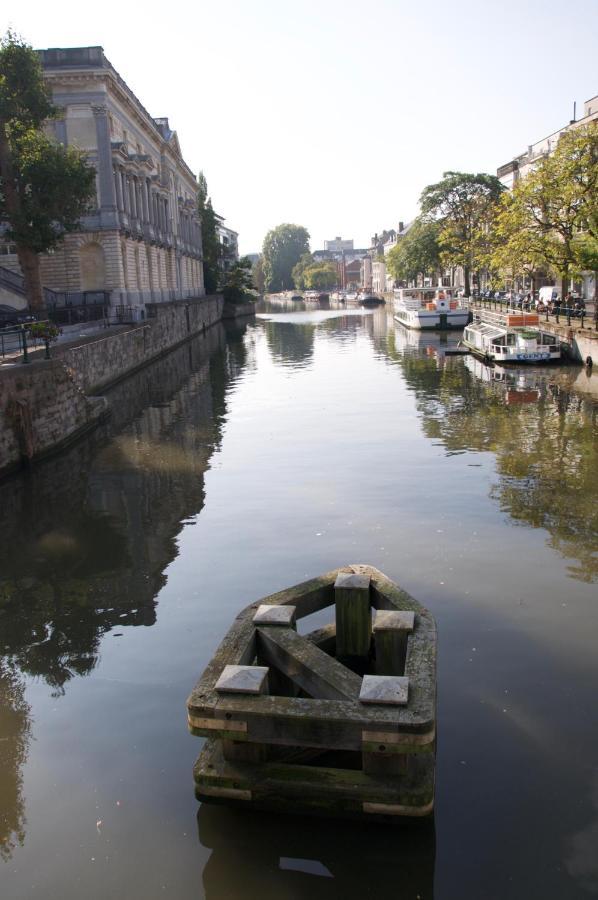Artist'S Loft & Garden Bed & Breakfast Gent Exterior foto